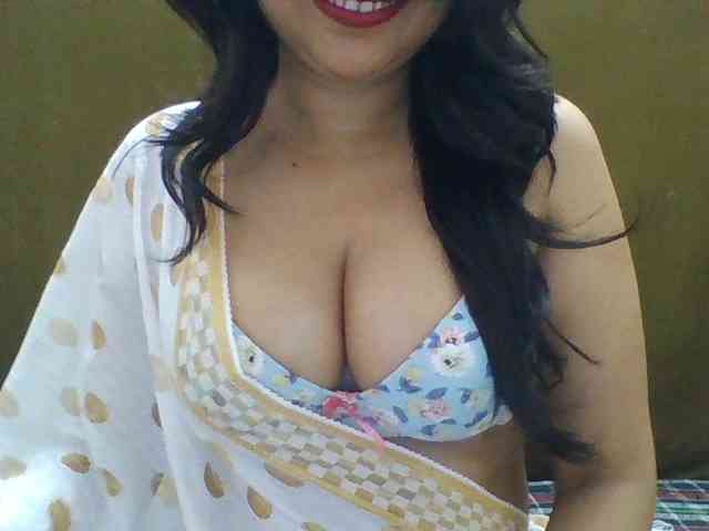 WildSarita22 webcam