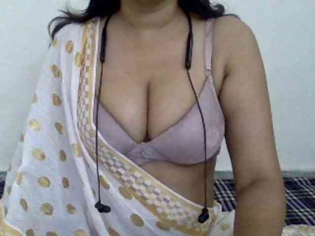 WildSarita22 webcam