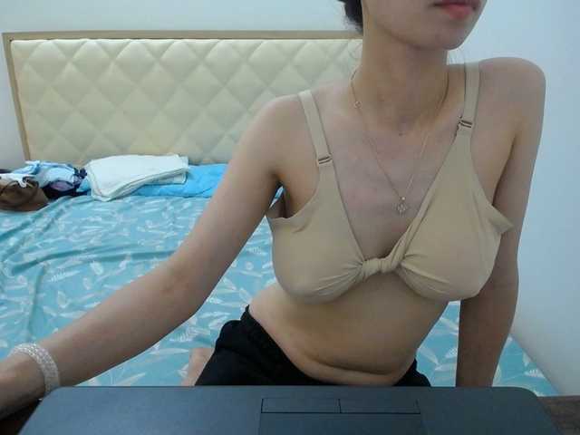 HotQueen93 live cam on BongaCams