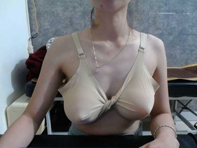 HotQueen93