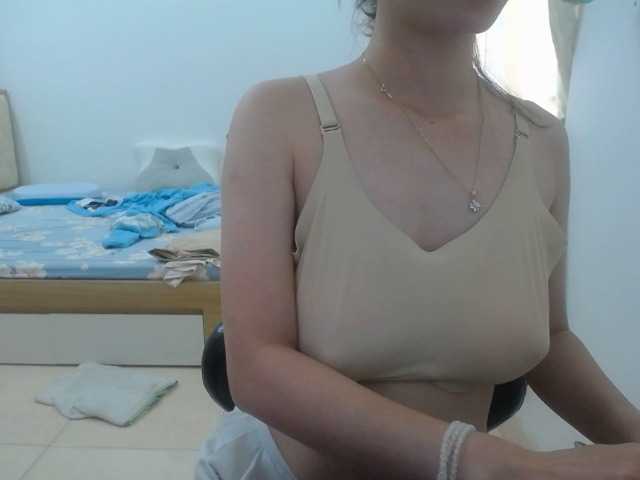 HotQueen93 live cam on BongaCams