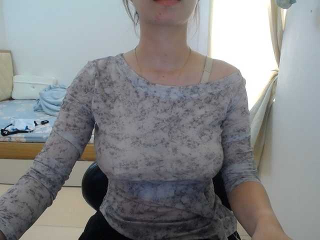 HotQueen93 live cam preview