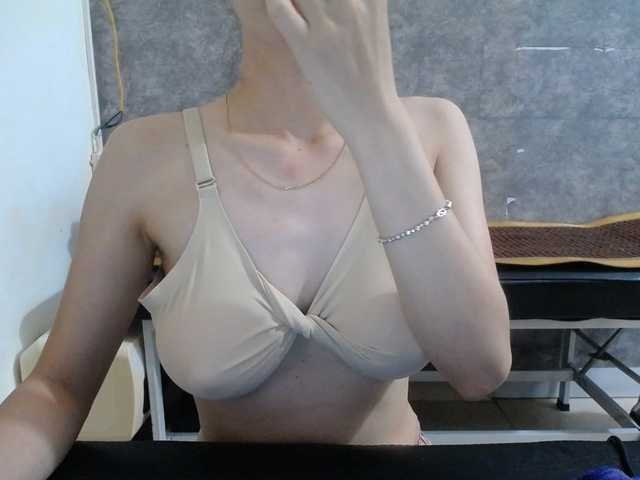 HotQueen93
