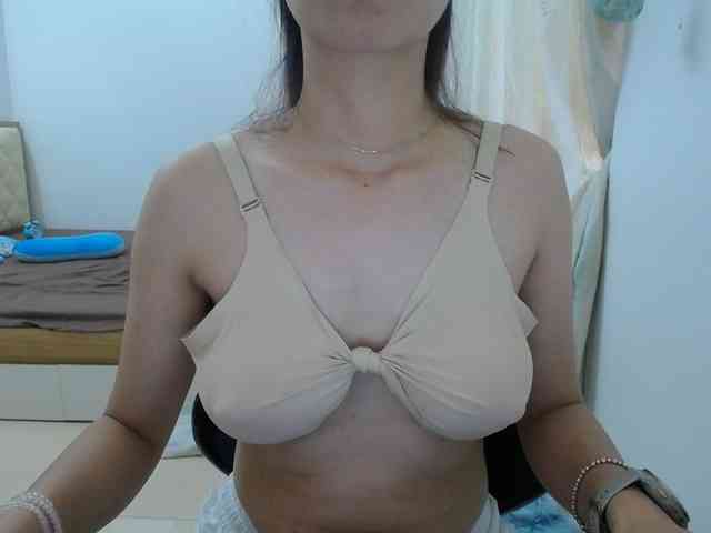 HotQueen93 HotQueen93
