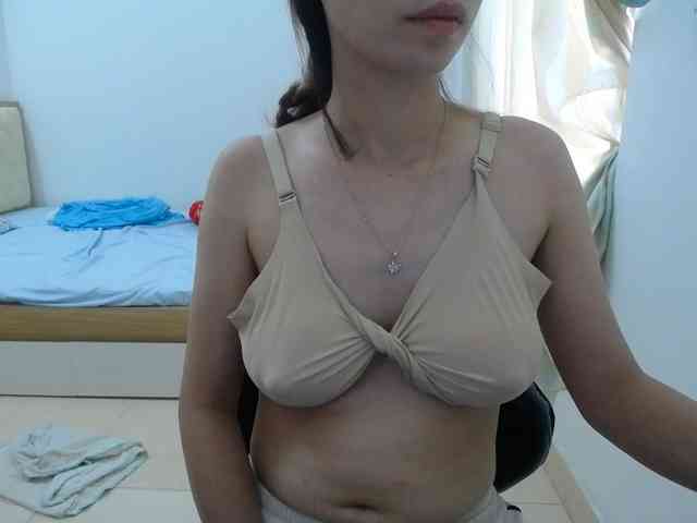 HotQueen93