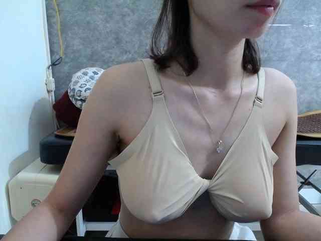 HotQueen93
