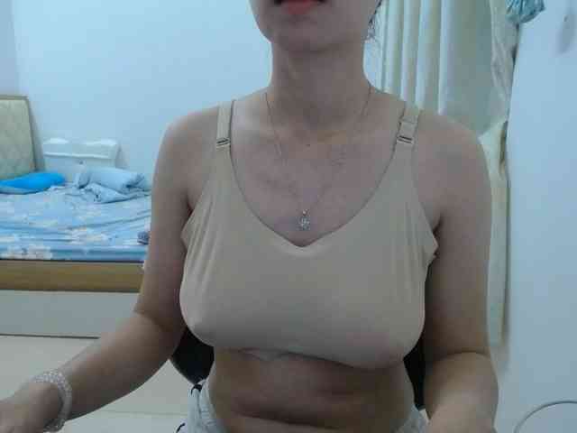 HotQueen93 HotQueen93