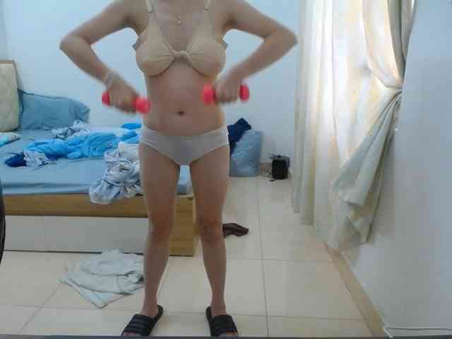 HotQueen93