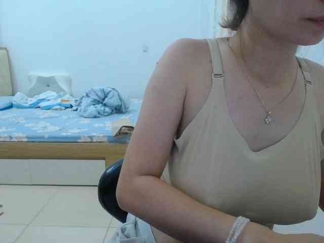 HotQueen93
