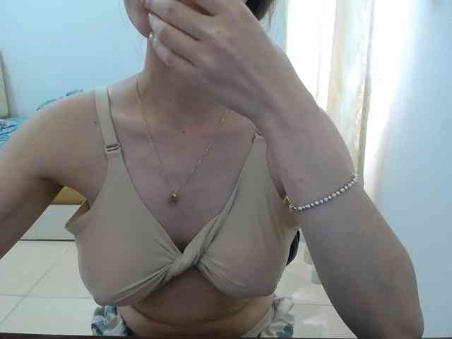 HotQueen93