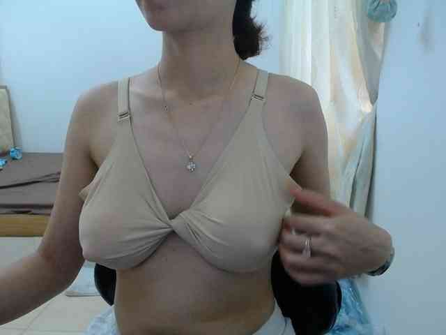 HotQueen93 webcam
