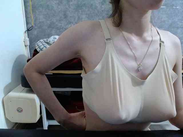 HotQueen93