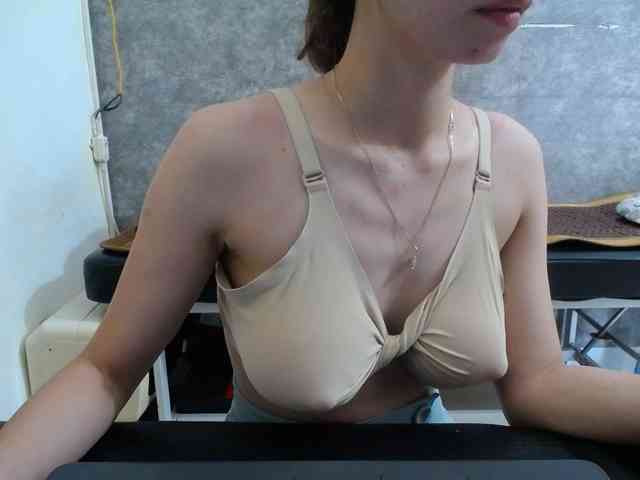 HotQueen93