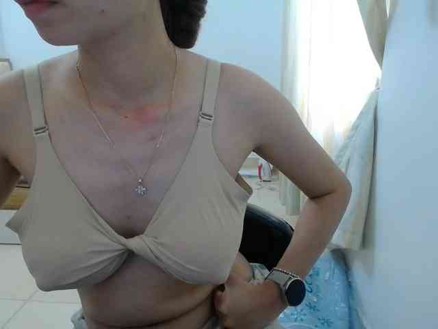 HotQueen93 HotQueen93