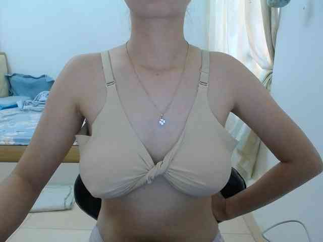 HotQueen93