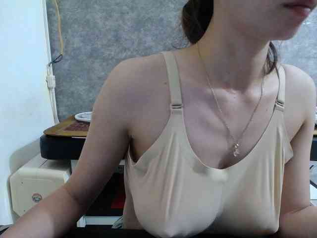 HotQueen93 webcam