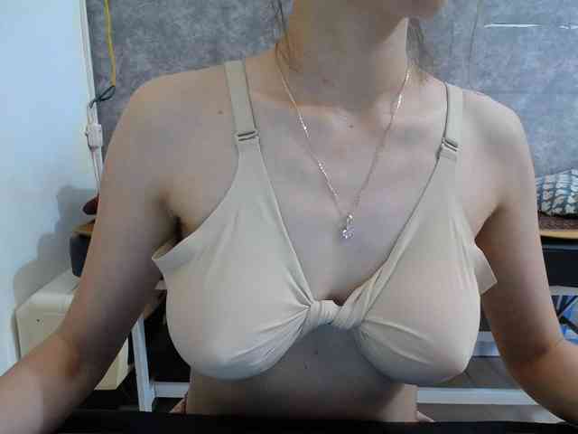 HotQueen93 webcam