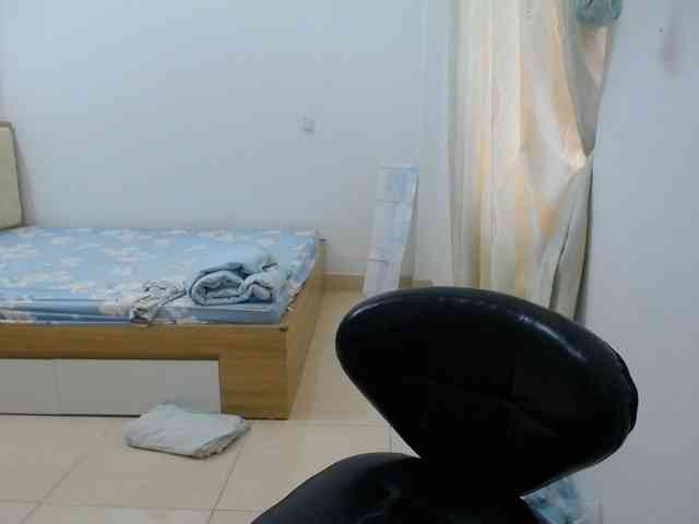 HotQueen93 webcam