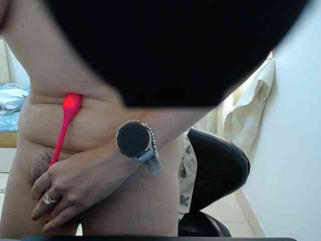 HotQueen93 HotQueen93