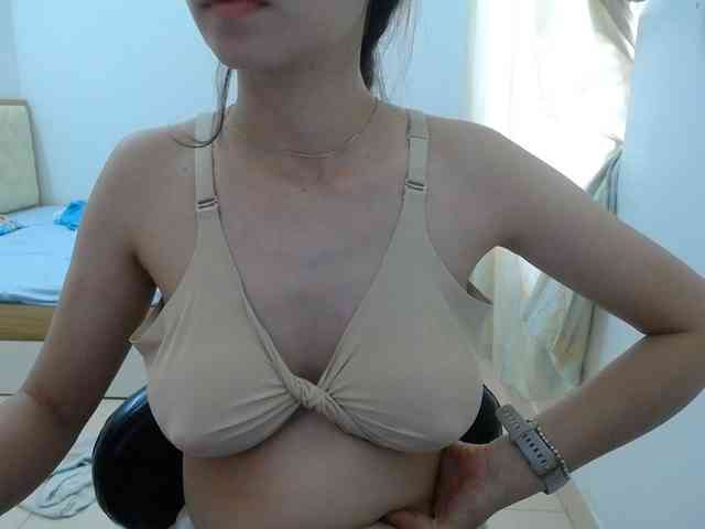 HotQueen93
