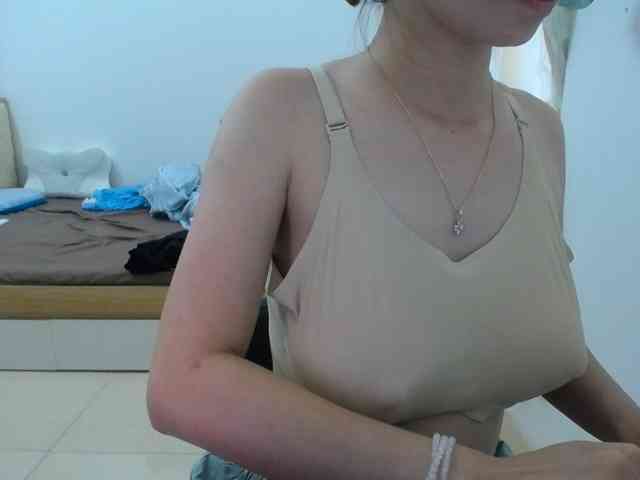 HotQueen93