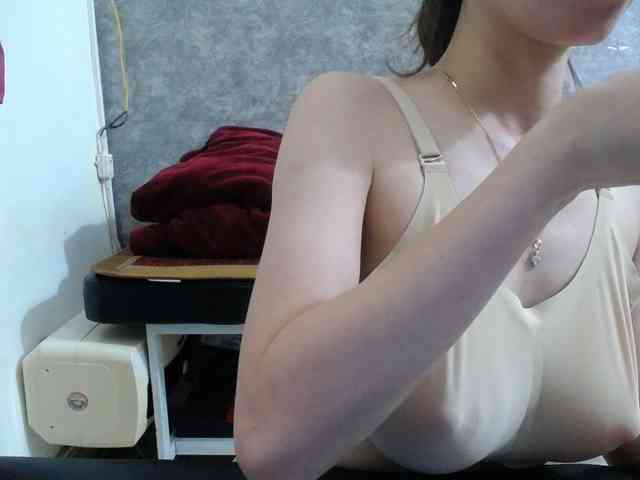 HotQueen93 webcam