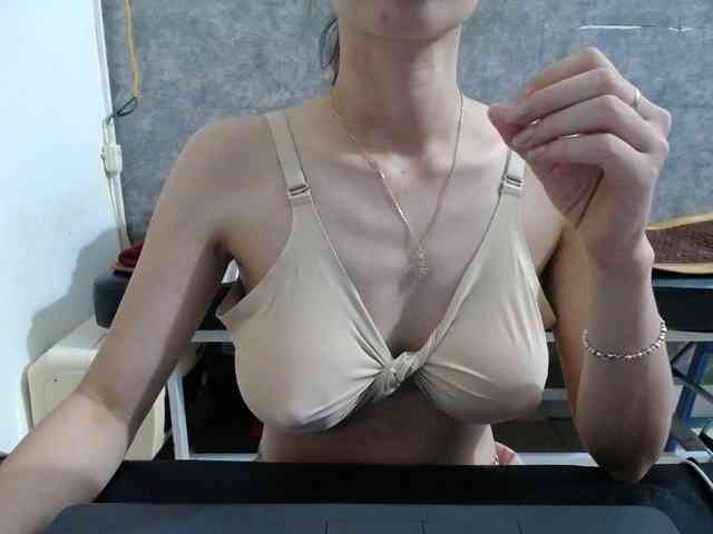 HotQueen93