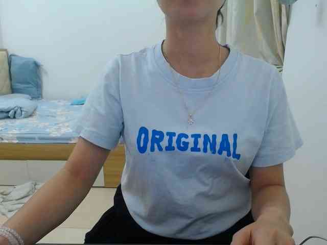 HotQueen93 webcam