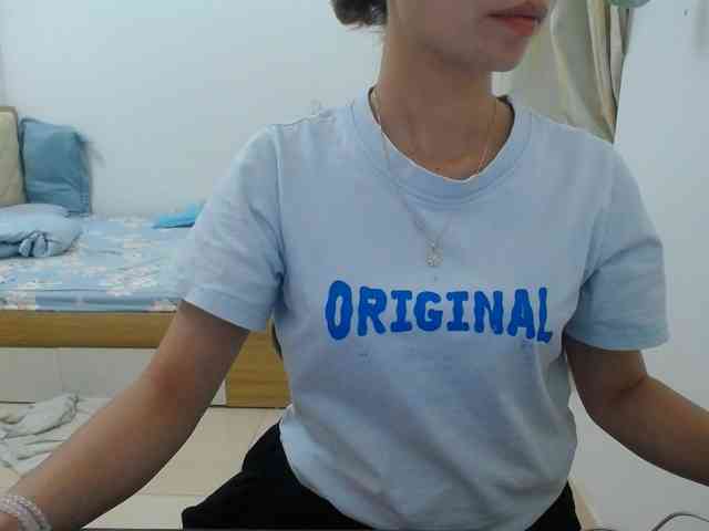 HotQueen93 webcam