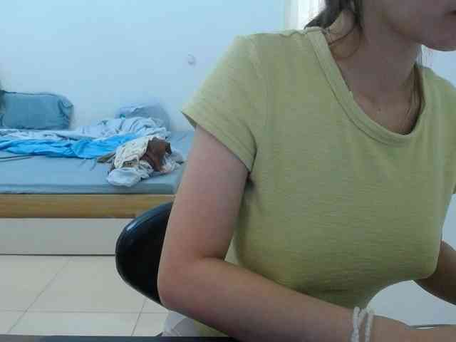 HotQueen93 HotQueen93