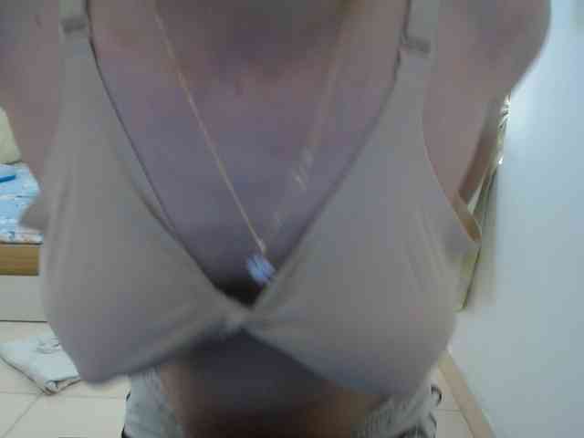 HotQueen93