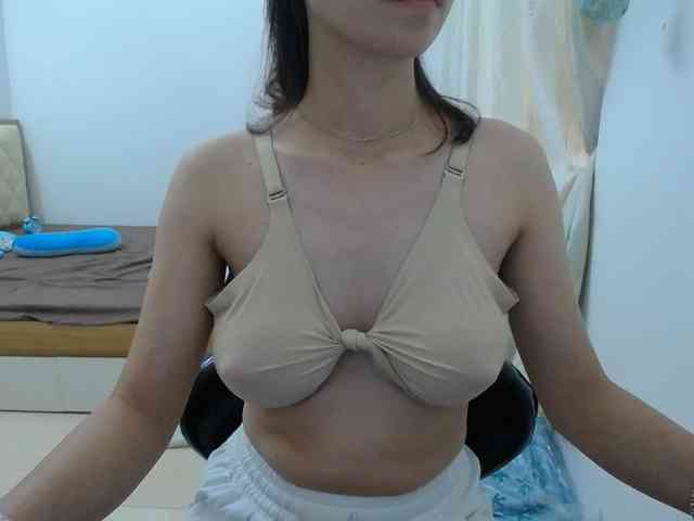 HotQueen93 HotQueen93
