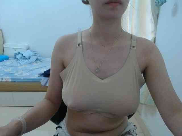 HotQueen93
