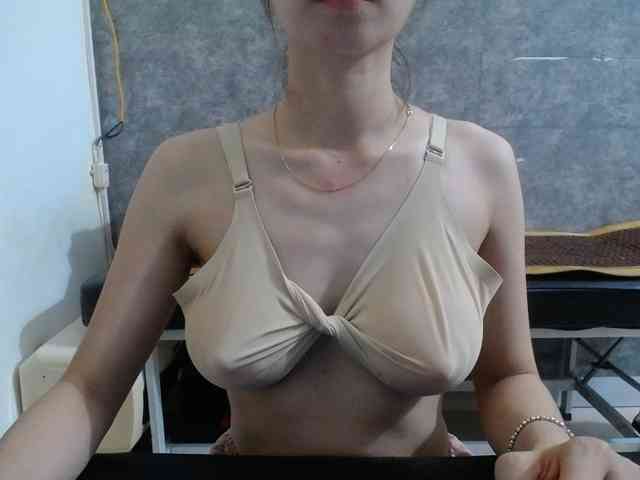 HotQueen93