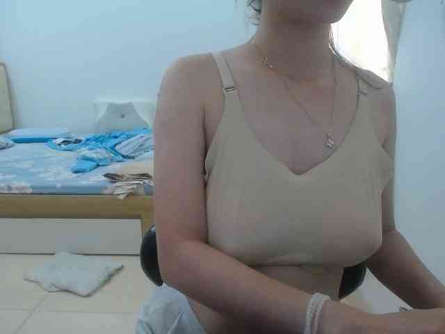 HotQueen93