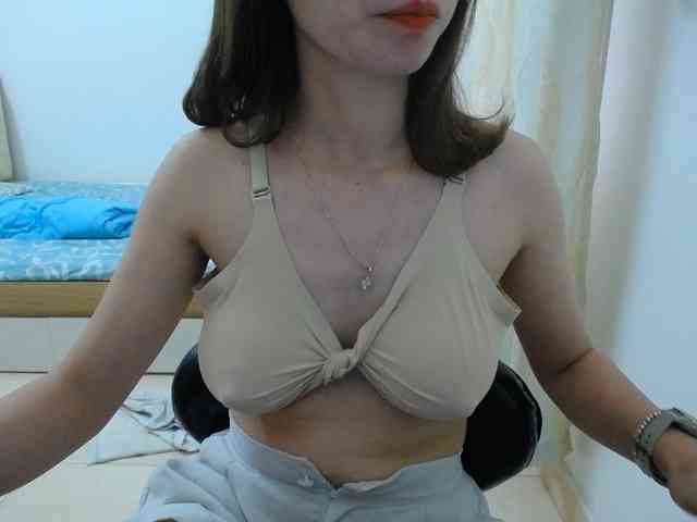 HotQueen93 HotQueen93