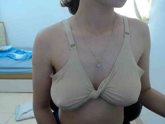 HotQueen93 HotQueen93