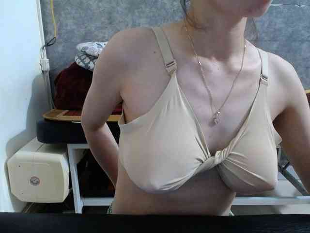 HotQueen93