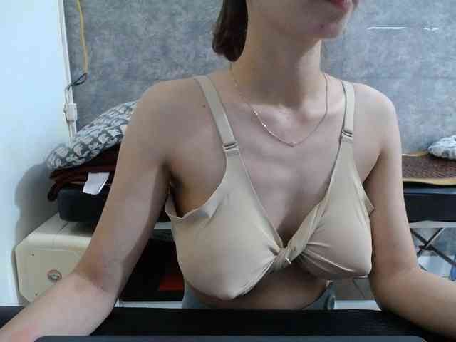 HotQueen93