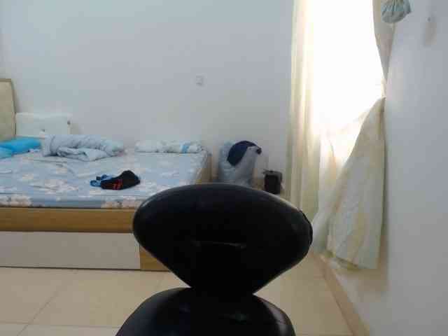 HotQueen93 webcam