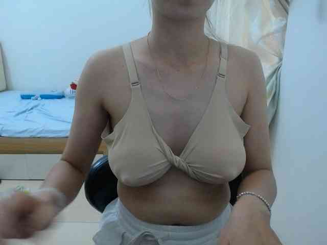 HotQueen93