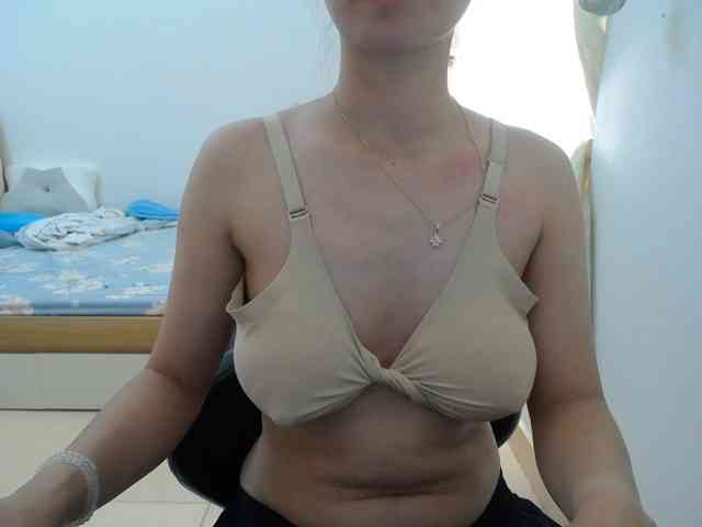 HotQueen93