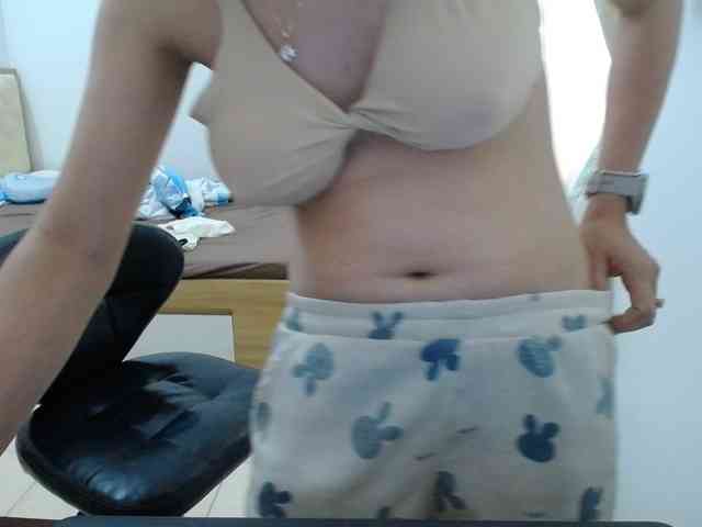HotQueen93