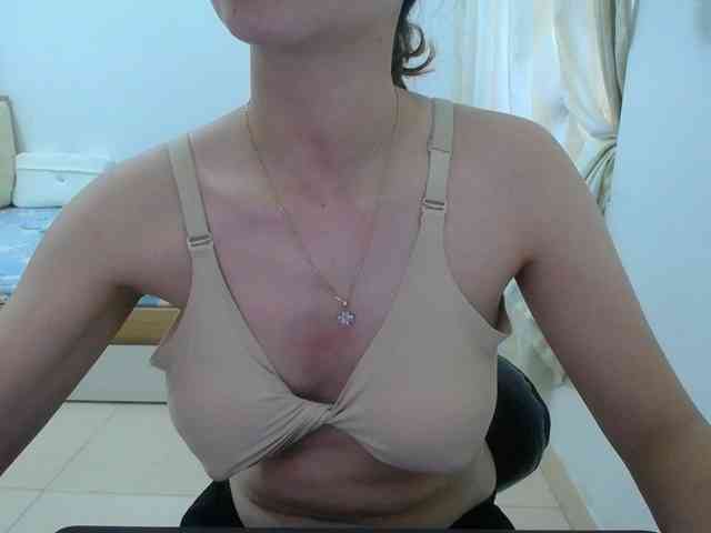 HotQueen93