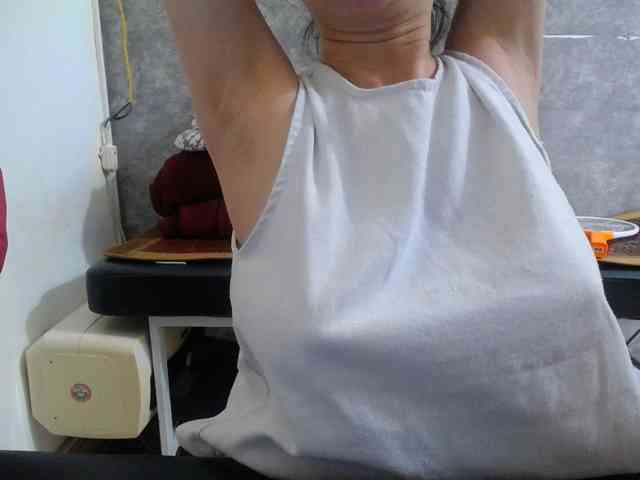 HotQueen93 webcam