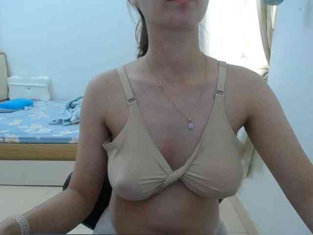 HotQueen93
