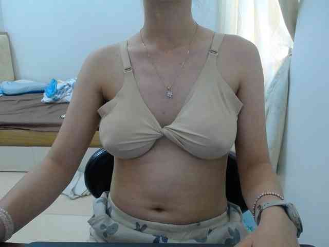 HotQueen93