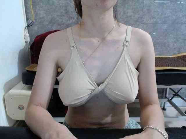 HotQueen93