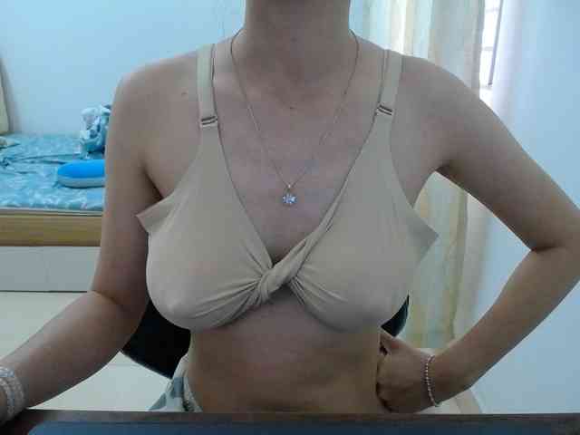 HotQueen93