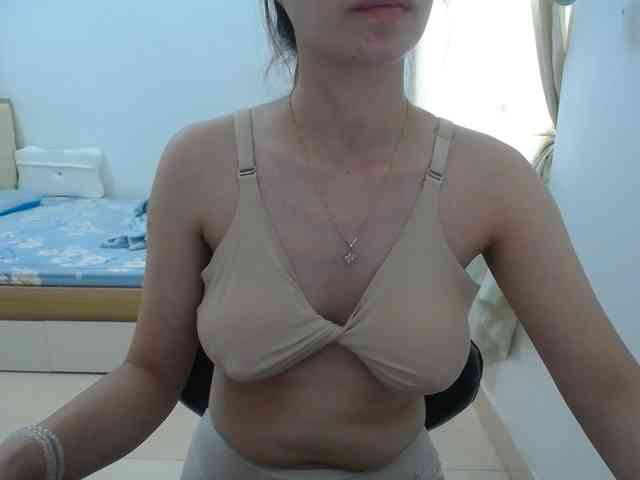 HotQueen93 HotQueen93